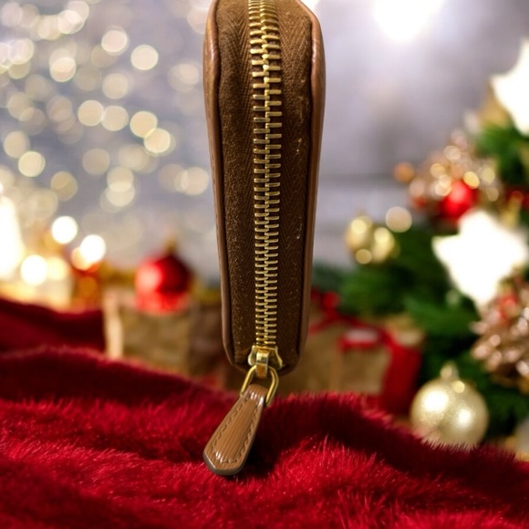 🌟Prada Saffinao Zip Around Wallet🌟 - Picture 10 of 12